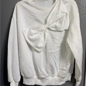 SHEIN White Bow Detail Blouse